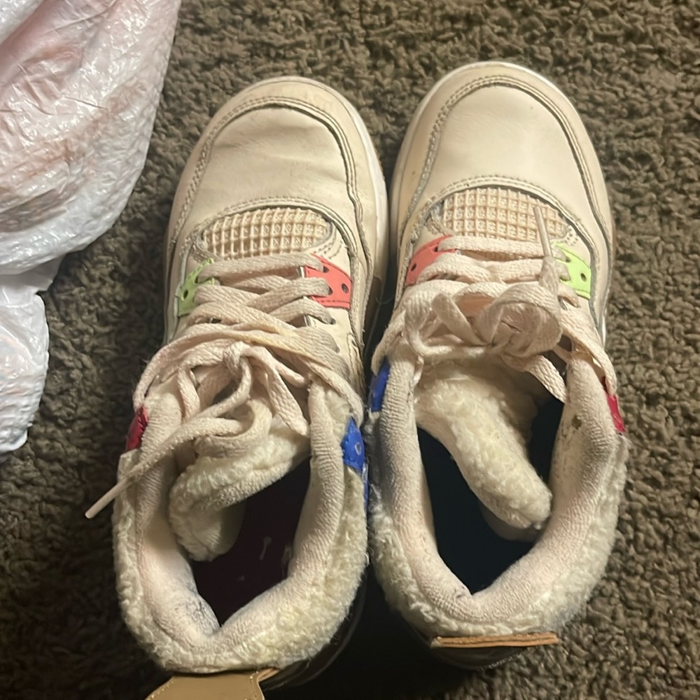Jordans 4